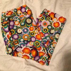 Lularoe TC multicolor floral print leggings. GUC.